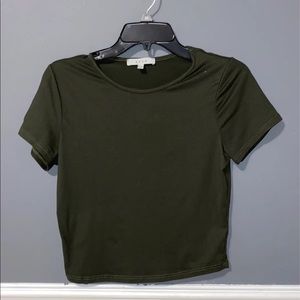 Crop top